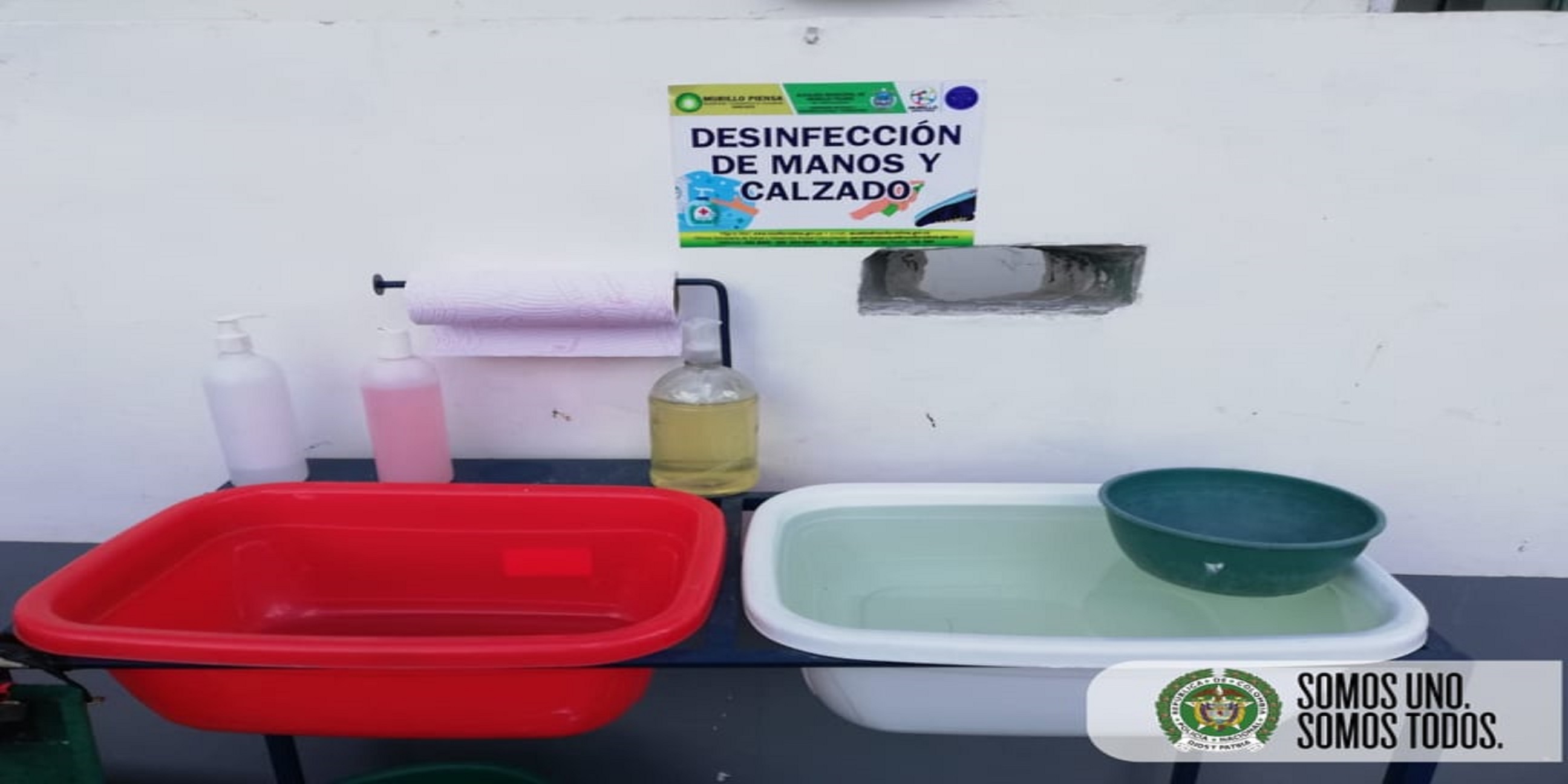 Promovemos el lavado de manos y desinfección en la Estación de Policía Murillo 