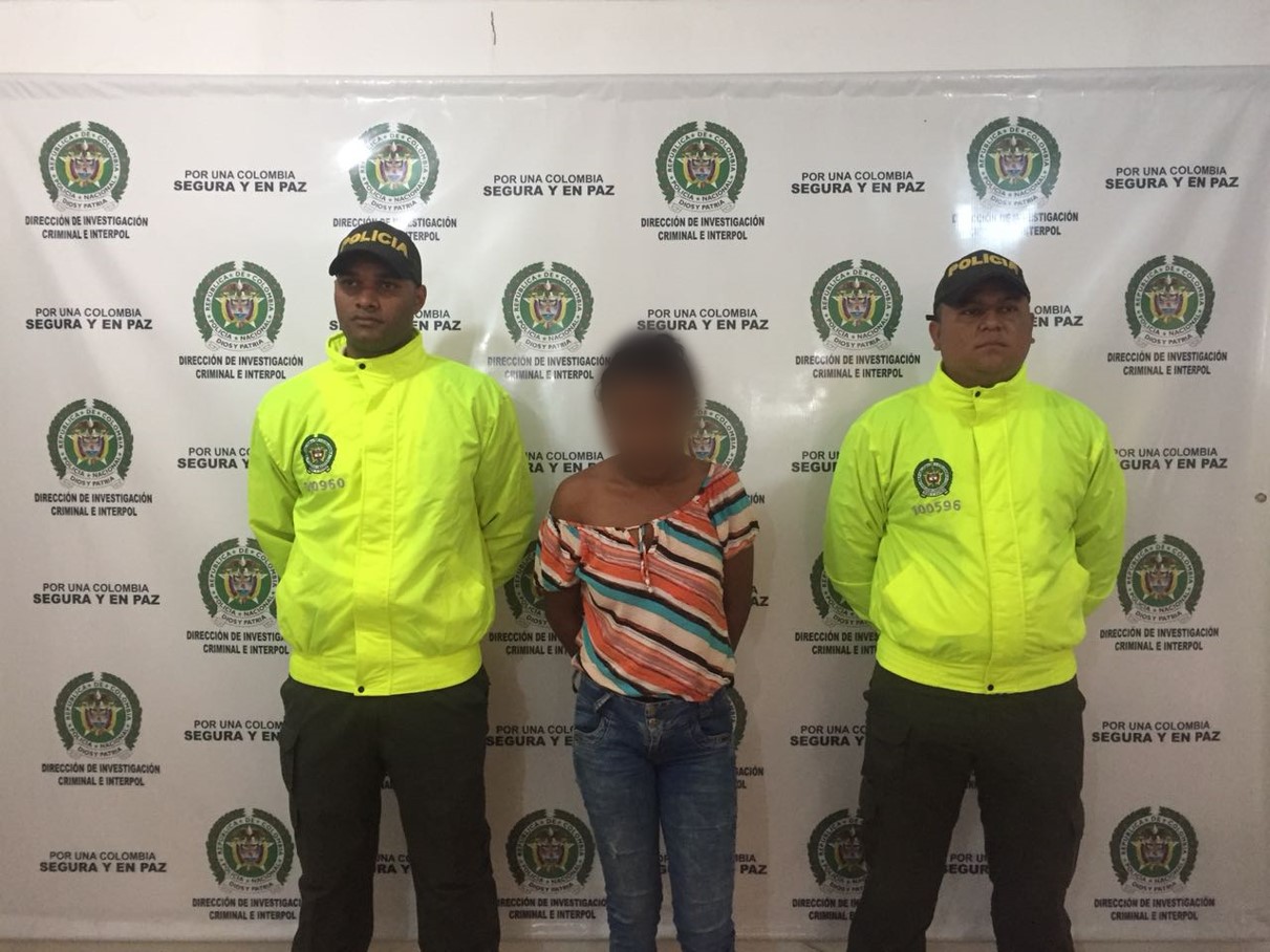 ‘La flaca’ hacía parte del cartel de los más buscados de la ciudad de Barranquilla por hurto y tenía circular azul de Interpol