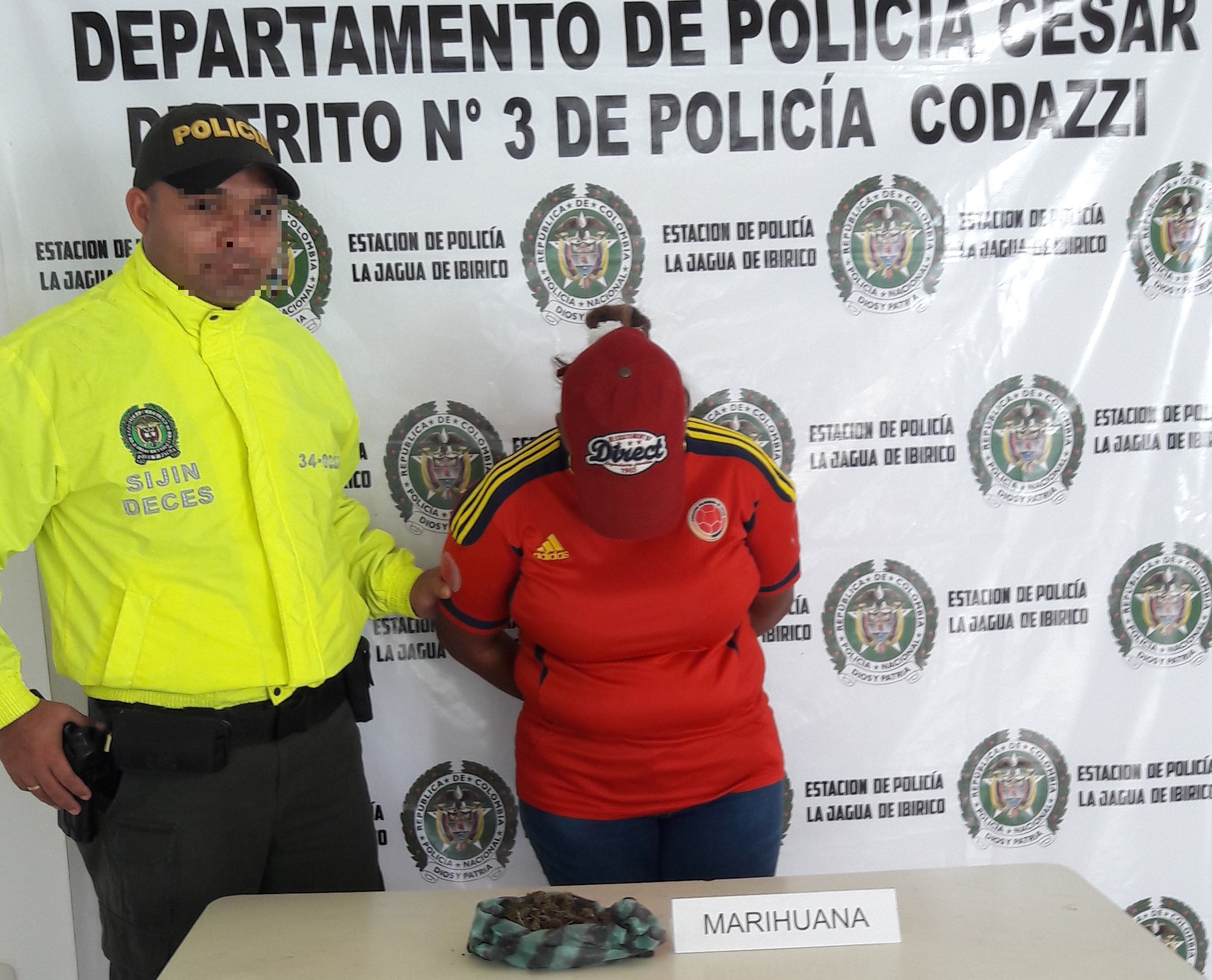 foto-La-Policía-Nacional-captura-en-flagrancia-a-una-persona