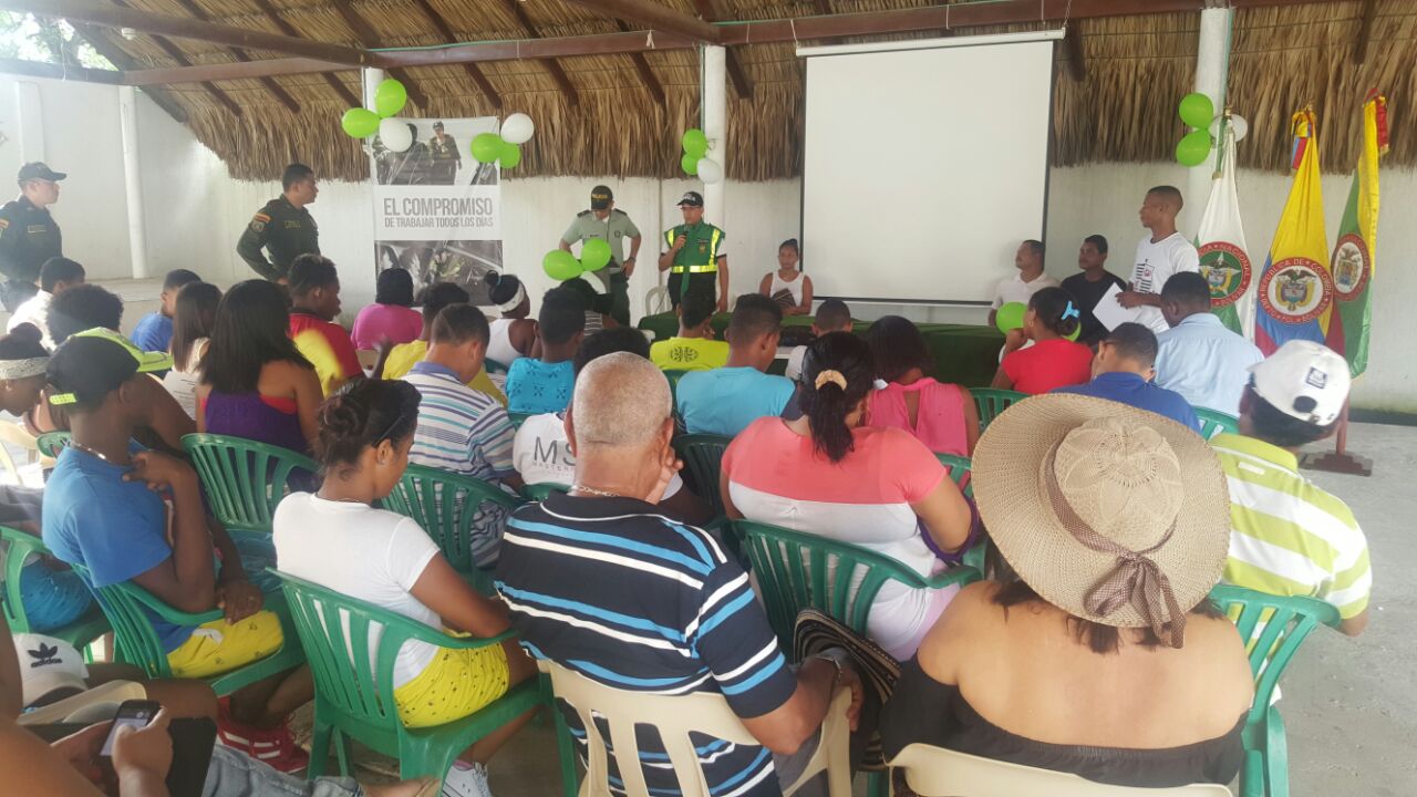 En Soplavientos, ciudadanos comprometidos con la seguridad-Policia Nacional-Cordoba