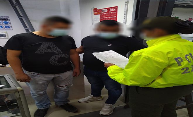 Uno de los capturados presenta anotaciones judiciales por el delito de abuso de confianza