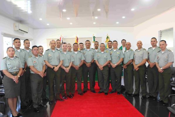 Curso Nivel I y II de Ingles Policía Nacional de Colombia-
