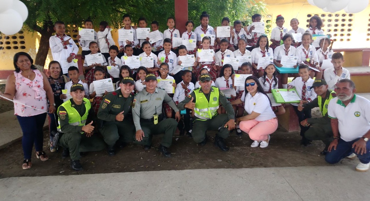 graduacion-programa-dare-preci-prevencion-plato-magdalena