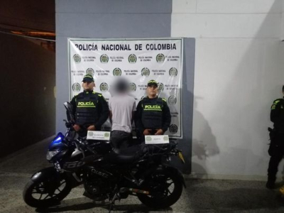 Aprehendido menor que hurtaba motocicletas a mano armada en Soacha