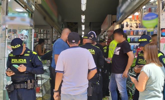 Revista a establecimientos comerciales