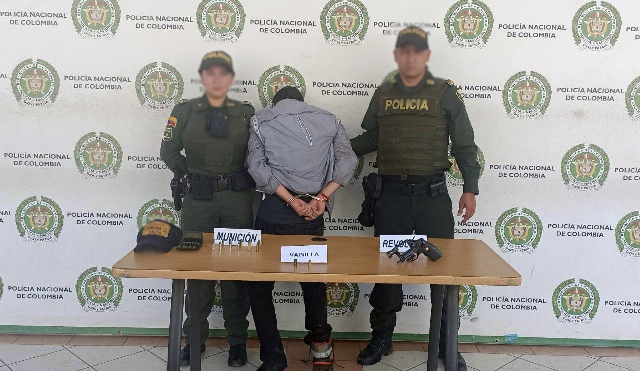 Capturado por por los delitos de hurto y tráfico, fabricación y/o porte de armas de fuego