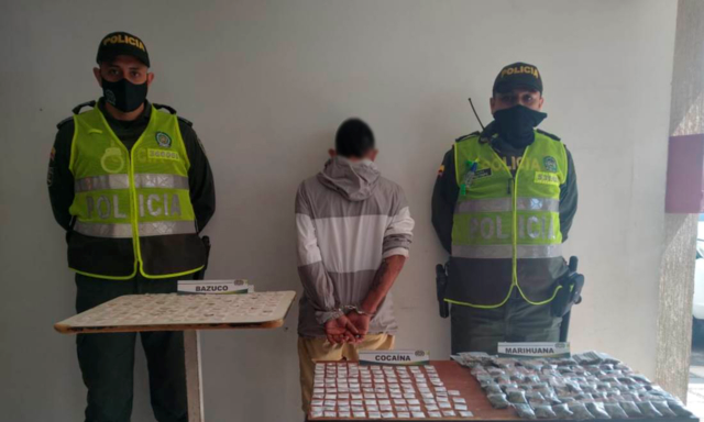 Mediante-labores-de-vigilancia-y-control-se-logra-la-incautación-de-bazuco-cocaína-y-marihuana-en-casos-aislados