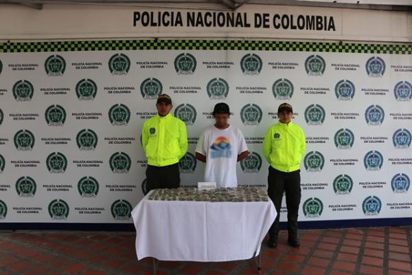 En el procedimiento fueron incautadas varias dosis de marihuana 