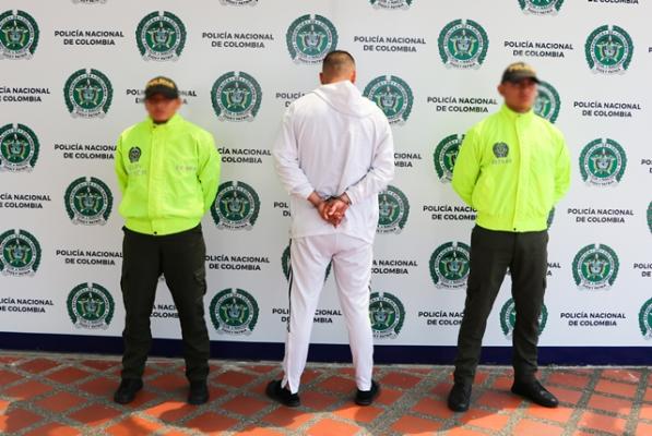 En la diligencia adelantada fueron encontradas varias ampolletas de fentanilo, tucibi, oxicodona, entre otros