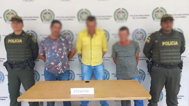  capturados tres hombres de 45, 63 y 65 años