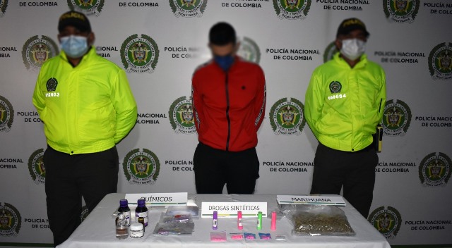 Incautamos-diferentes-sustancias-y-elementos-para-la-fabricación-y-comercialización-de-estupefacientes