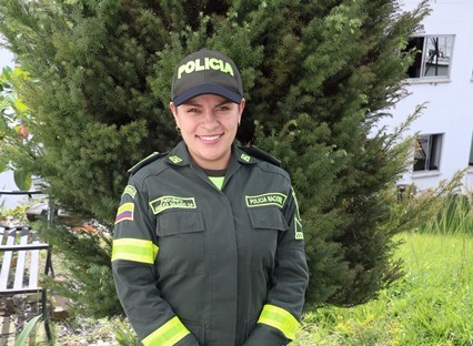 Patrullera Angélica María Salgado Atehortúa, para ella “Es Un Honor Ser Una Mujer Policía”
