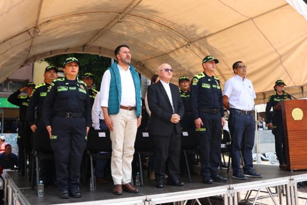 La actividad fue llevada a cabo en la plaza de bolívar de la ciudad de Pereira 