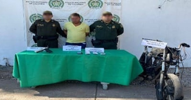 Intimidaba a las personas con arma de fuego para hurtarlas