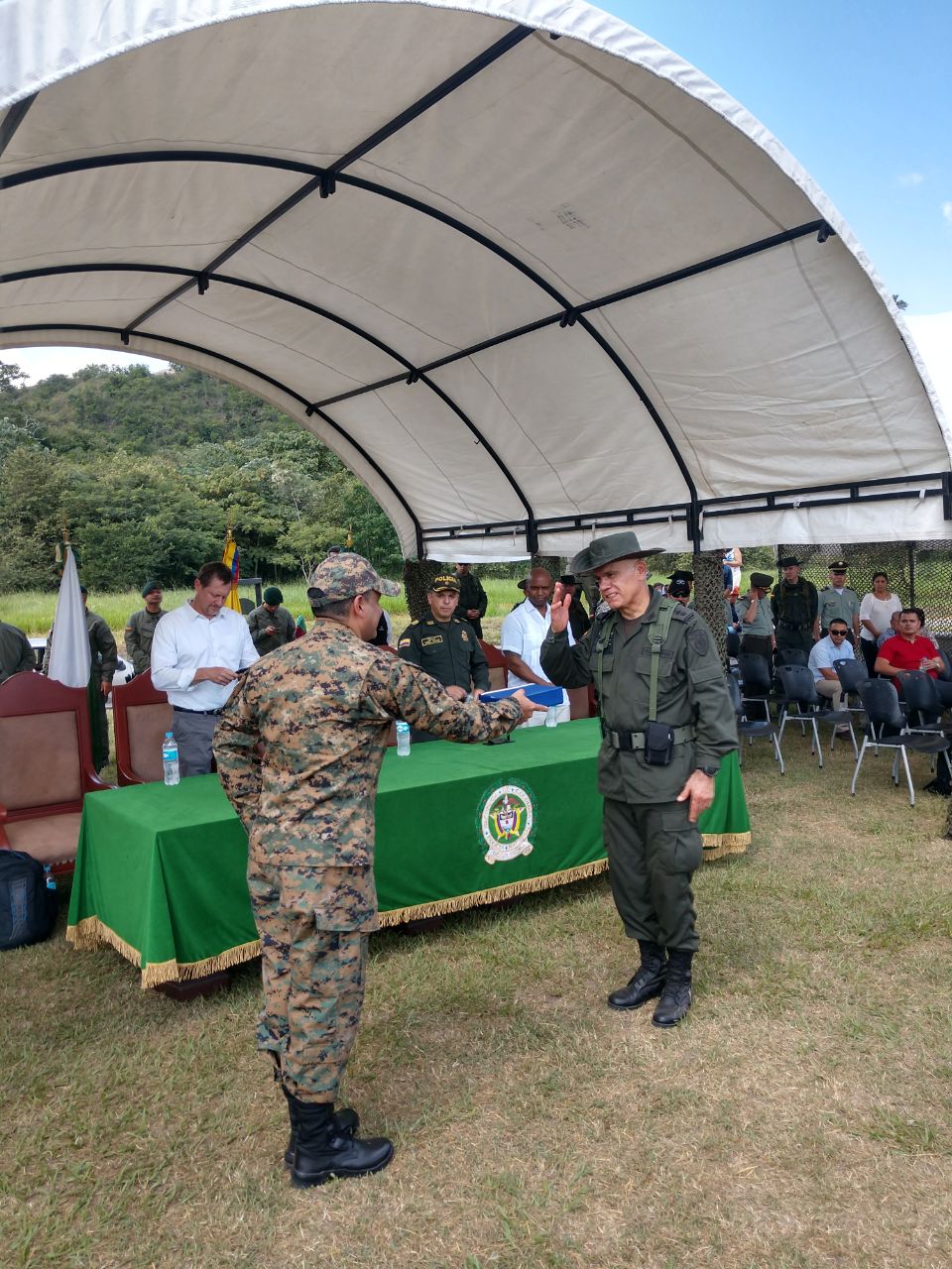 La-dirección-de-antinarcóticos-clausuró-el-curso-de-operaciones-especiales-de-interdicción-contra-el-narcotráfico-“jungla”