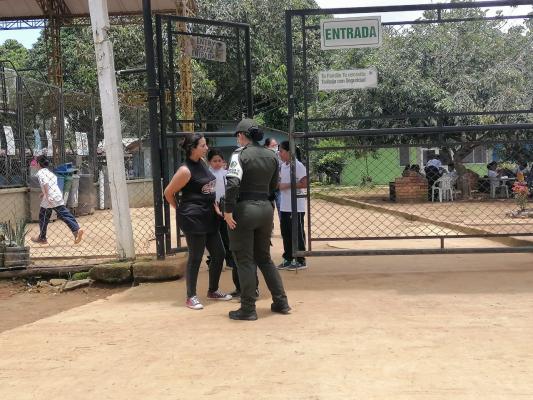 Seccional de Protección y Servicios Especiales adelanta actividades de control en los entornos educativos