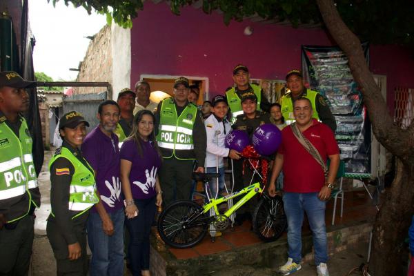 La policía cumple sueños