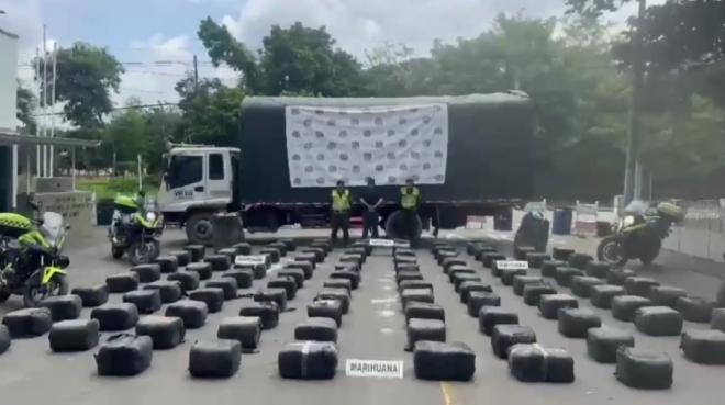 Más de una tonelada de marihuana fueron incautadas en las principales vías del Valle del Cauca
