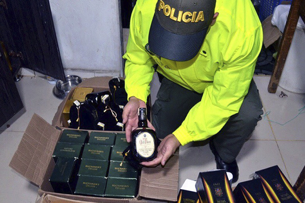  incautacion-de-licor-de-contrabando
