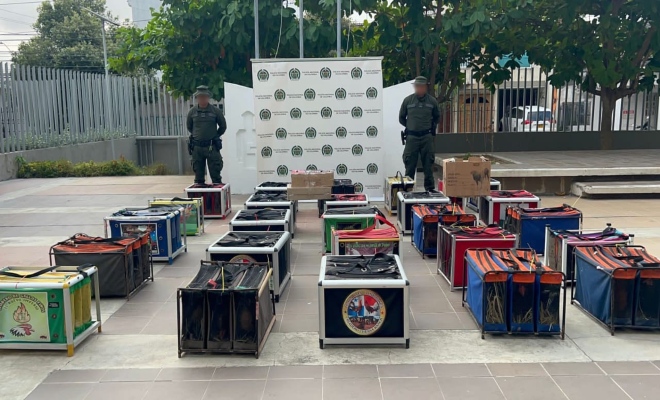 Cuatro personas fueron capturadas, entre ellas el capitán del barco, de nacionalidad extranjera.