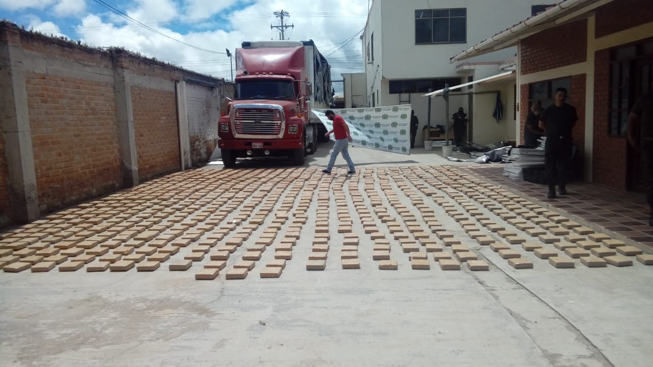 Incautamos-más-de-una-tonelada-de-marihuana-en-la-frontera-con-Ecuador 