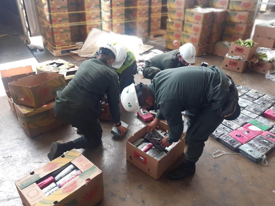 Incautar-de-784-kilos-de-clorhidrato-de-cocaína