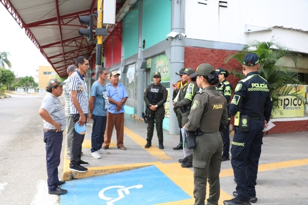 La policía nacional refuerza la seguridad en el terminal  