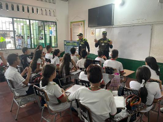 Trabajo articulado de la Policía en Caquetá con otras entidades garantes de derechos para proteger las comunidades académicas de Florencia y el resto de municipios del departamento.
