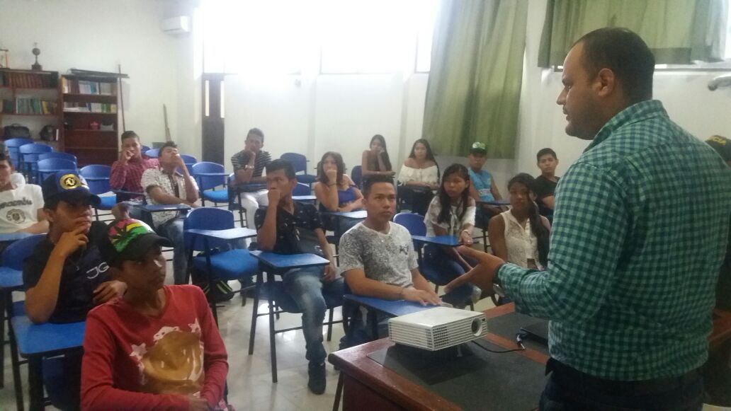 Policía Nacional da inicio al programa jóvenes a lo bien
