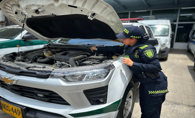 Aprendió en una Vitara, con los nervios de quien sabe que lo que está aprendiendo no es solo una habilidad
