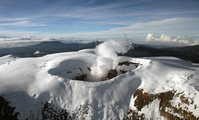 El Nevado del Ruiz se encuentra en alerta naranja. Foto: Servicio Geológico Colombiano