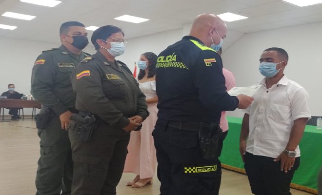 196 Auxiliares de Policía culminaron su servicio militar