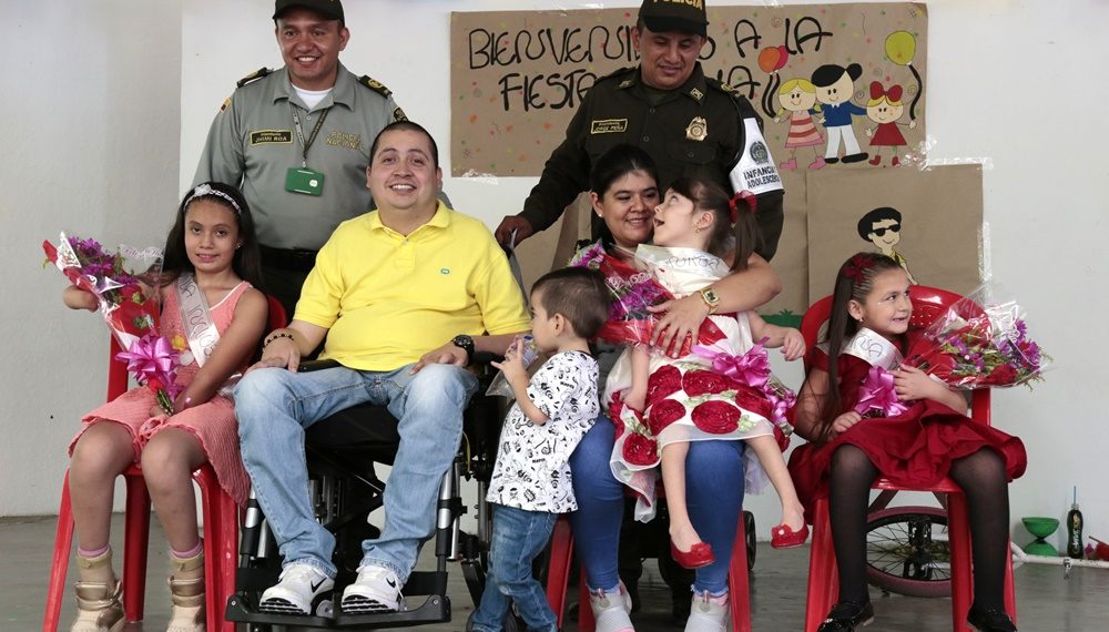 lideramos-la-celebracion-del-dia-de-la-familia-con-niños-y-adultos-en-condiciones-especiales-del-departamento