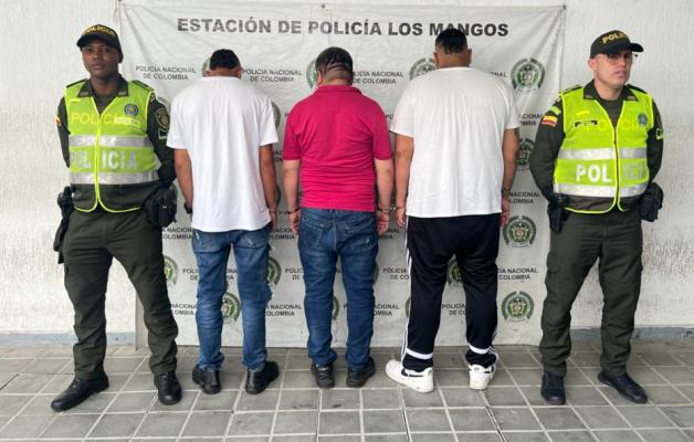 Exigían hasta 15 millones a cambio de permitir la construcción de viviendas y acceder a servicios públicos.