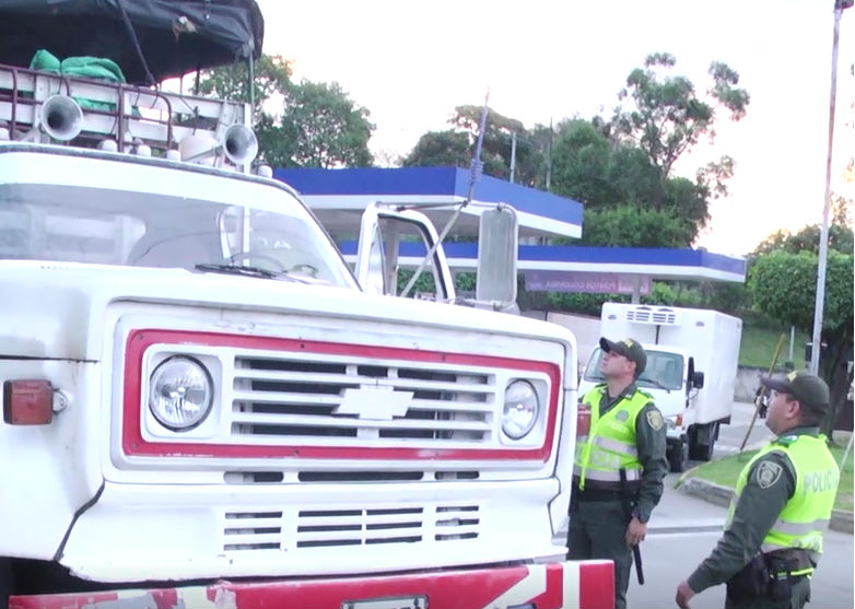 Interceptamos camión que transportaba caballos en lamentables condiciones 