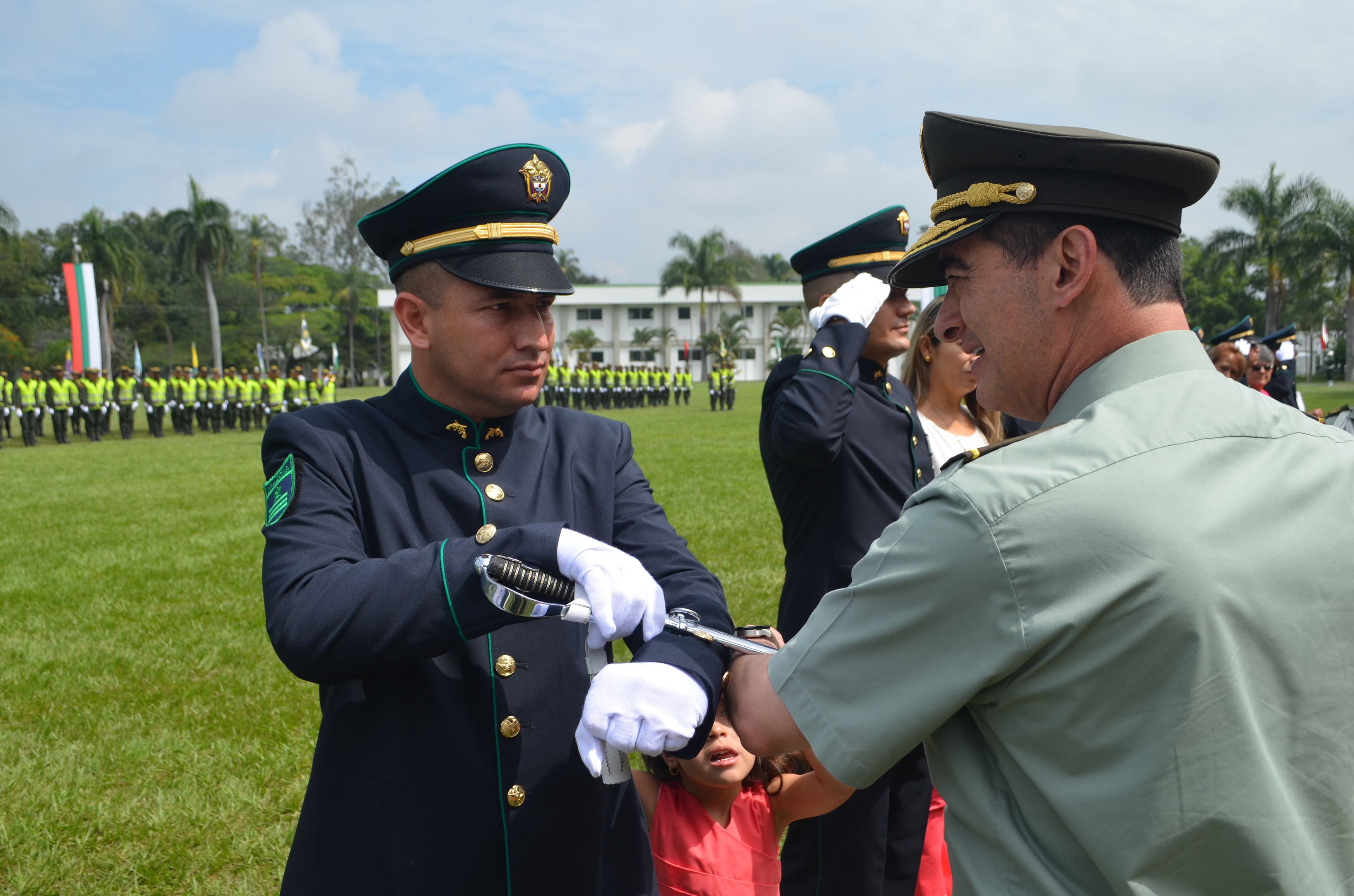 Ascensos Escuela Simón Bolívar