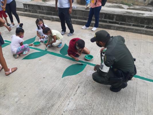 En el día de la tierra, Policía lideró actividades para promover la protección del medio ambiente