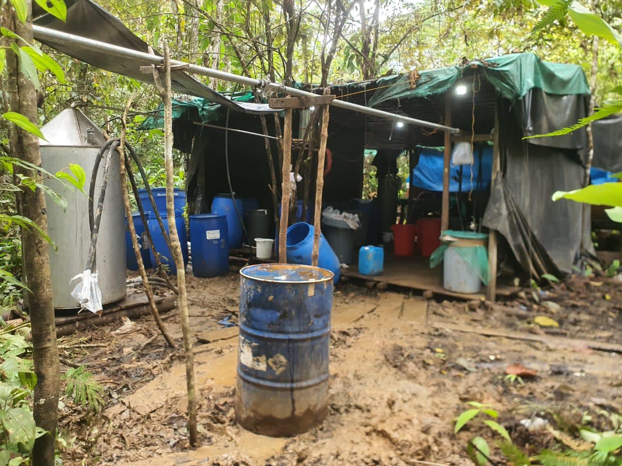 Logramos-la-destrucción-de-un-mega-laboratorio