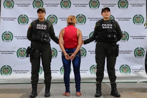 El Gaula capturó mediante orden judicial a una mujer por el delito de extorsión agravada 