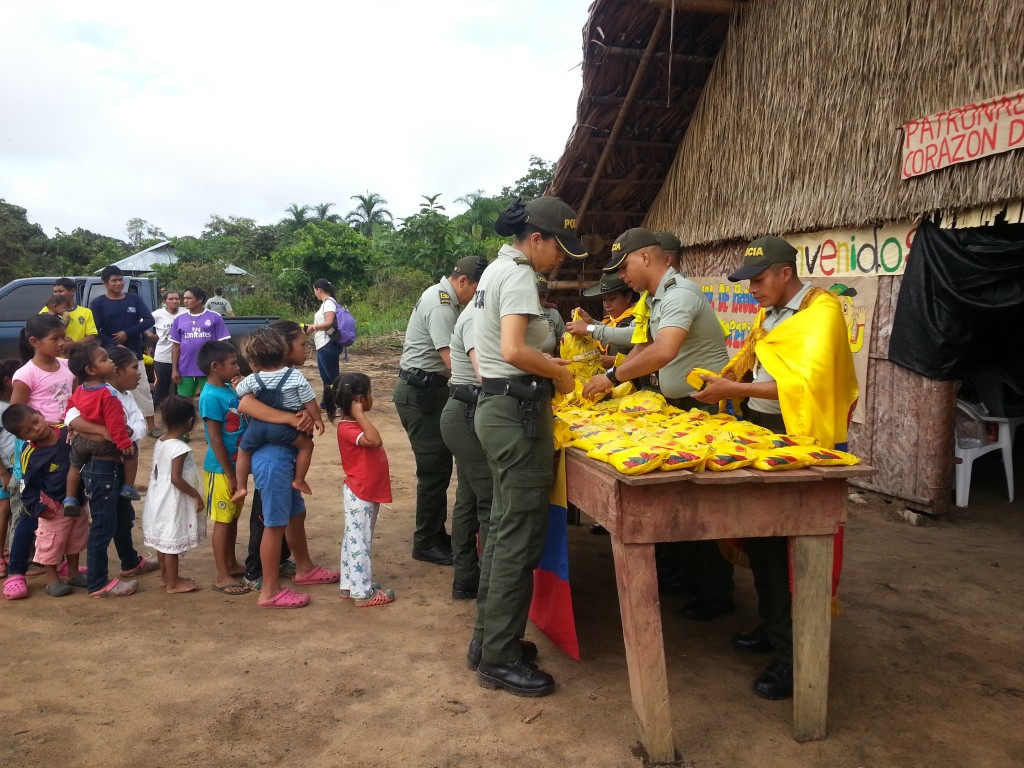 mundial-de-futbol-comunidades-indigenas-vaupes-departamento-de-policia-vaupes.