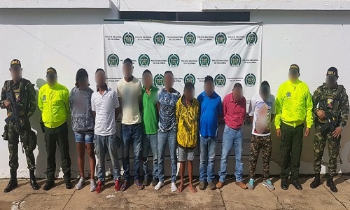 Entre los capturados se encuentra un hombre conocido como ‘yate’ presunto cabecilla de la organización.