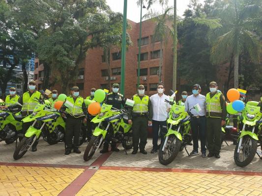 ceremonia de entrega parque automotor