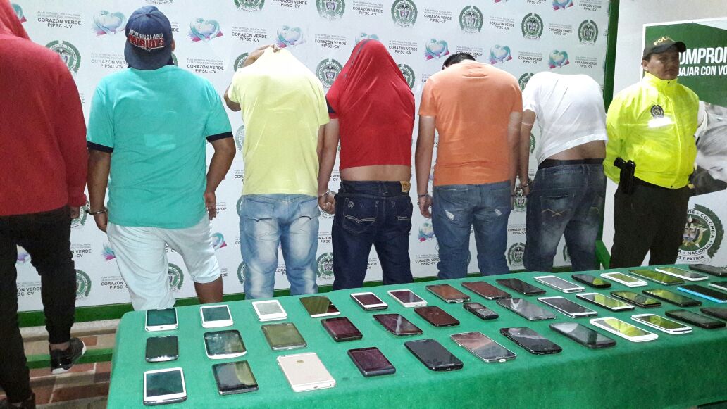 organización_delictiva_hurto_celulares_los_manolos