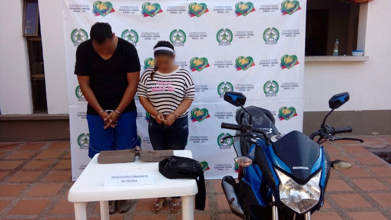 pareja-capturada-con-dos-mil-dosis-de-alucinogenos