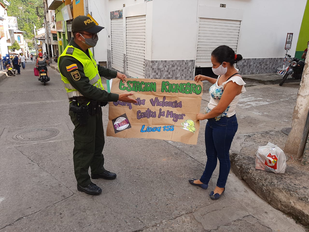 Llegamos a los hogares santandereanos para prevenir la violencia intrafamiliar