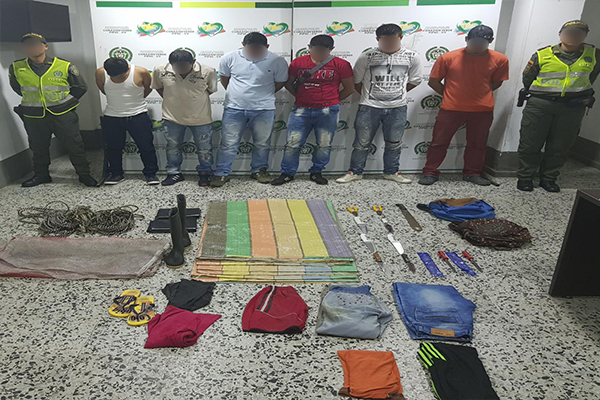 La oportuna información del dueño de la finca permitió interceptar y capturar a estos sujetos