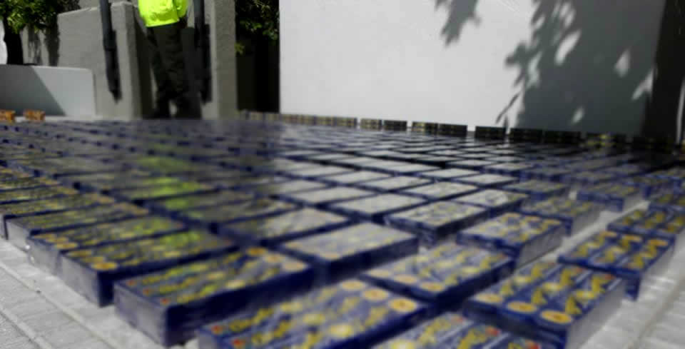 policia-santa-marta-incautacion-polvora-colombia