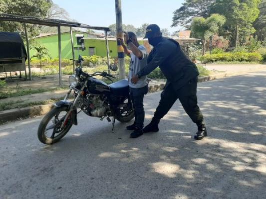Policía en Santiago y Arboledas fortalece las actividades de requisa y control territorial para prevenir la comisión de delitos