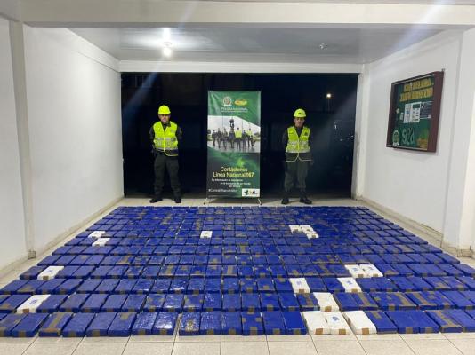Incautamos 364 Kilos de cocaína que iban para España