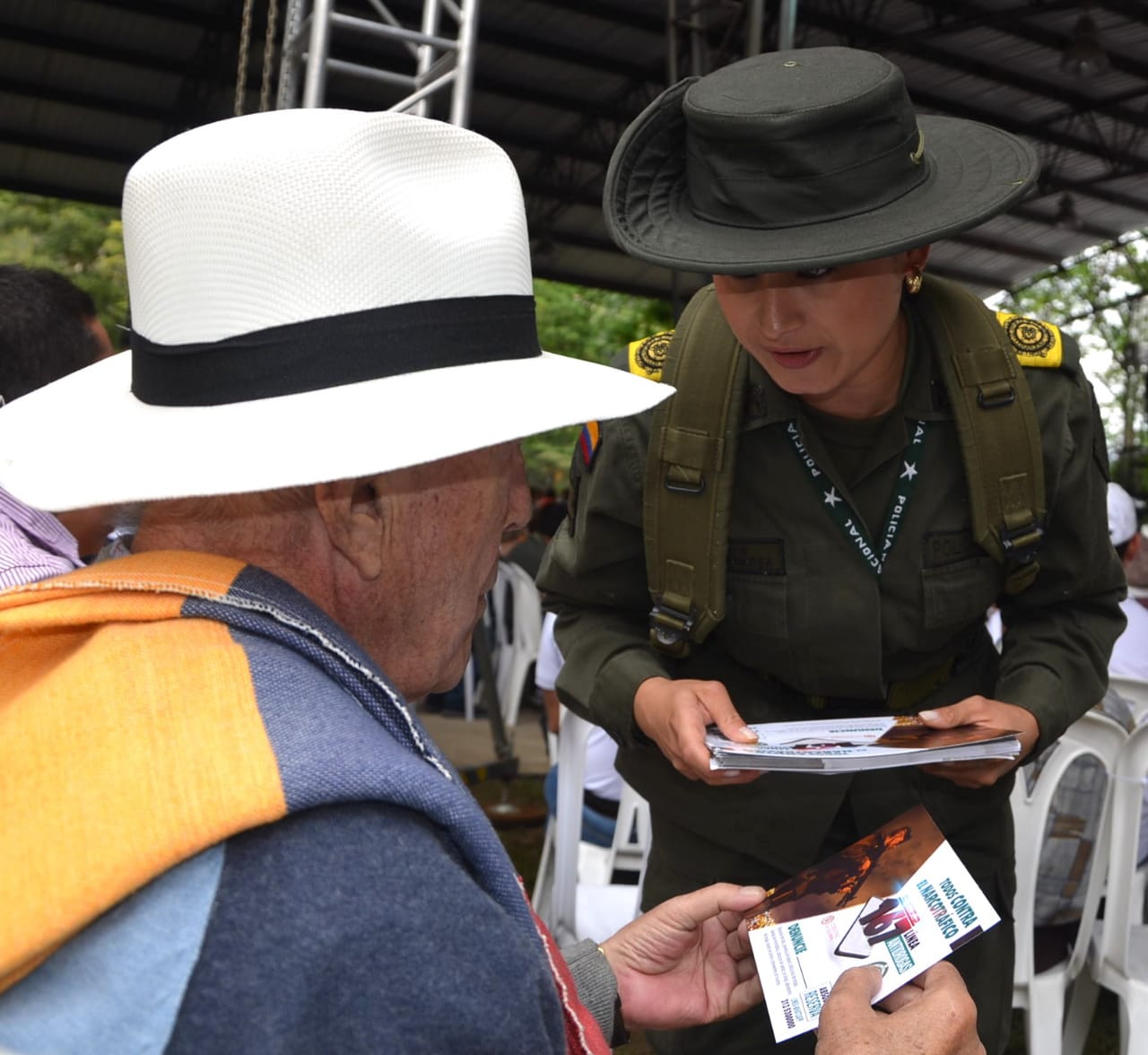 Presidente-lanza-la-línea-167-Antidrogas